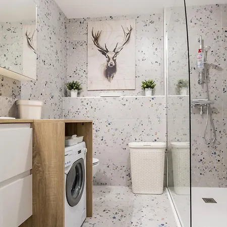 Appartement Tout Confort Pres De La Plage Avec Parking Et Wi-fi - Fr-1-306-1241